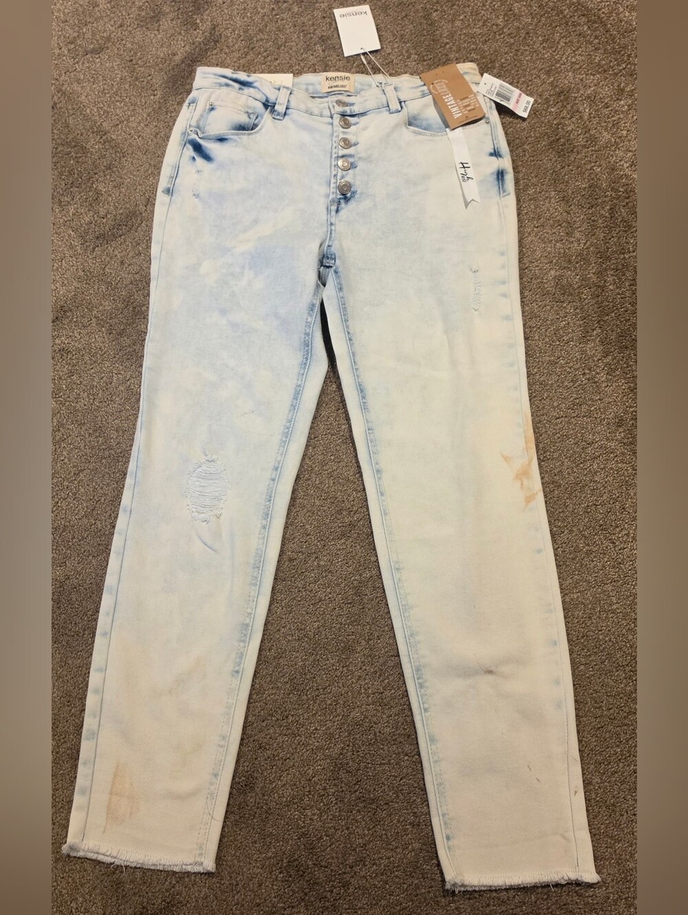Kensie Light Wash Button-Fly Women’s Jeans